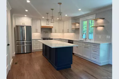 158 Lee Avenue, Hicksville, NY 11801 - Photo 7