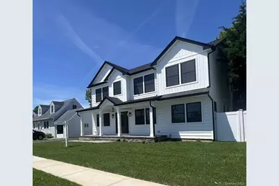158 Lee Avenue, Hicksville, NY 11801 - Photo 3