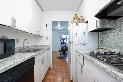 61-20 Grand Central #B 708, Forest Hills, NY 11375 - Photo 13