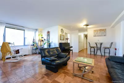61-20 Grand Central #B 708, Forest Hills, NY 11375 - Photo 9