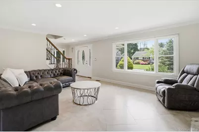 19 Gruber Drive, Glen Cove, NY 11542 - Photo 5