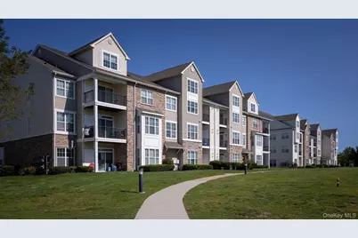 1 Charles Pond Drive #9-925, Coram, NY 11727 - Photo 1