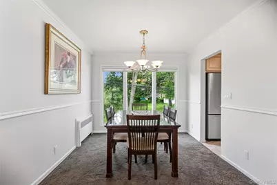 32 Elderberry Lane E, Valley Stream, NY 11581 - Photo 11