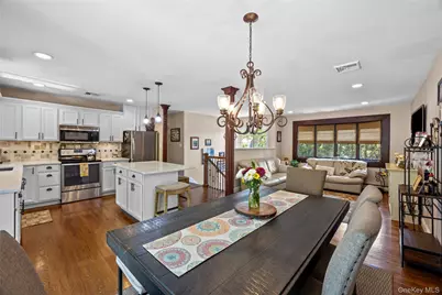 46 Hewitt Boulevard, Center Moriches, NY 11934 - Photo 9