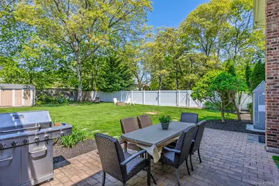46 Hewitt Boulevard, Center Moriches, NY 11934 - Photo 29