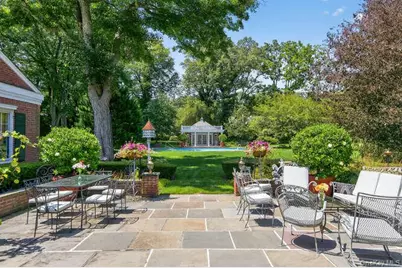 550 Chicken Valley Road, Locust Valley, NY 11560 - Photo 17