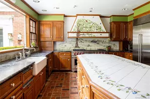 550 Chicken Valley Rd, Locust Valley, NY 11560 - Photo 9