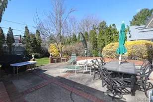 46 Marian Ln, Jericho, NY 11753 - Photo 19