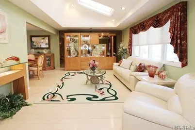 46 Marian Lane, Jericho, NY 11753 - Photo 3