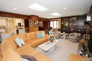 46 Marian Ln, Jericho, NY 11753 - Photo 9