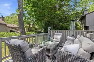227 Hamlet Dr, Jericho, NY 11753 - Photo 27