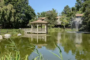 227 Hamlet Dr, Jericho, NY 11753 - Photo 33