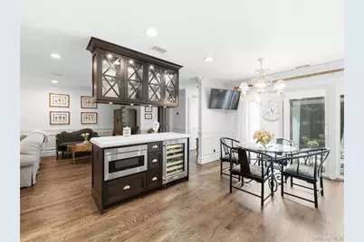 227 Hamlet Drive, Jericho, NY 11753 - Photo 15