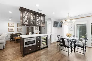 227 Hamlet Dr, Jericho, NY 11753 - Photo 15