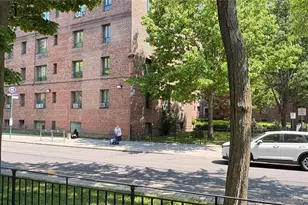 1560 Unionport Rd, Bronx, NY 10462 - Photo 15