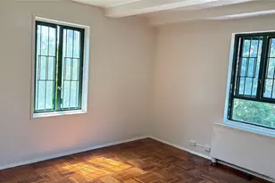 1560 Unionport Rd, Bronx, NY 10462 - Photo 9