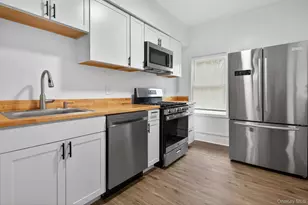 160 N Miller St, Newburgh, NY 12550 - Photo 5