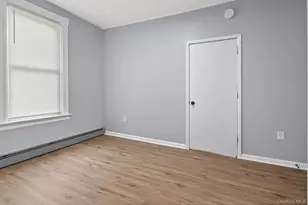 160 N Miller St, Newburgh, NY 12550 - Photo 11