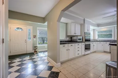 35 Cottam Hill Road, Wappingers Falls, NY 12590 - Photo 5