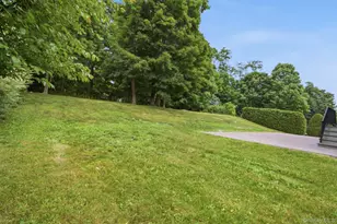 28 Hynard Pl, Somers, NY 10505 - Photo 37