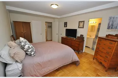 235 Garth Road #A5B, Scarsdale, NY 10583 - Photo 21