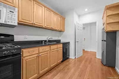 1440 Boston Post Road #2I, Larchmont, NY 10538 - Photo 7