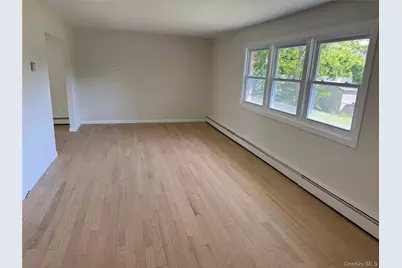 85-87 Washington Street, East Islip, NY 11730 - Photo 7