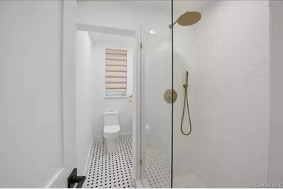 1 Sadore Lane #1N, Yonkers, NY 10710 - Photo 11