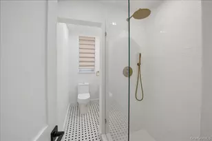 1 Sadore Ln, Yonkers, NY 10710 - Photo 11
