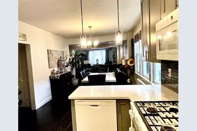 146-38 Bayside Avenue, Flushing, NY 11354 - Photo 5
