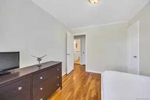 83 East End Ave, Hicksville, NY 11801 - Photo 11