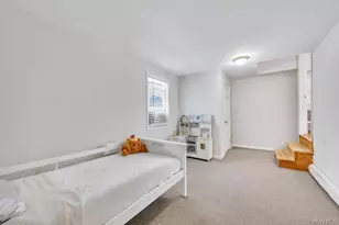 83 East End Ave, Hicksville, NY 11801 - Photo 17