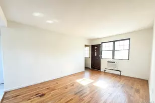 67-22 136th St, Flushing, NY 11367 - Photo 5