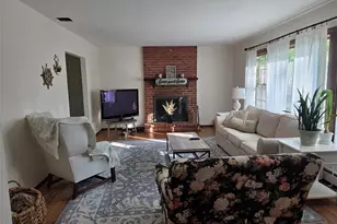 13 Linda Ln E, Riverhead, NY 11901 - Photo 31