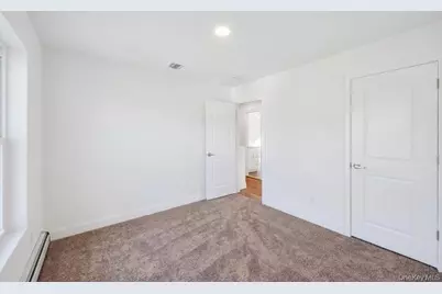 508 Starlight Drive, Shirley, NY 11967 - Photo 19