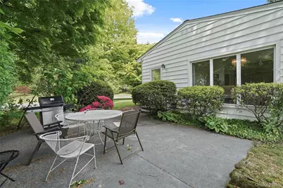 11 Maplemoor Lane, White Plains, NY 10605 - Photo 25