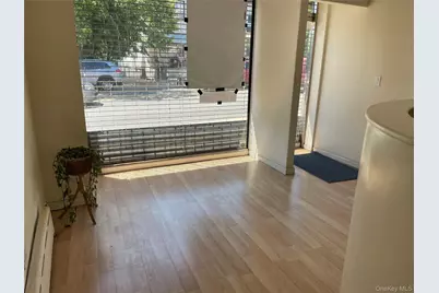 78-23 Metropolitan Avenue, Middle Village, NY 11379 - Photo 9
