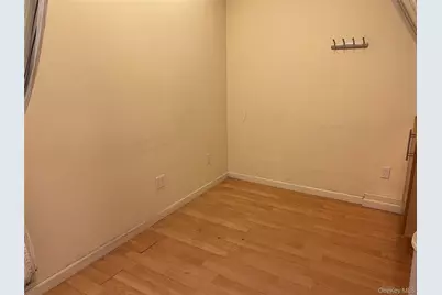 78-23 Metropolitan Avenue, Middle Village, NY 11379 - Photo 5