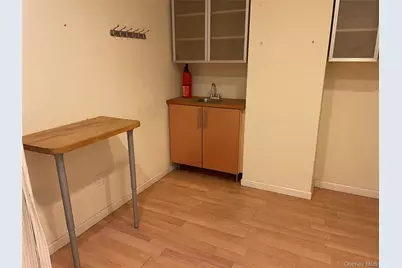 78-23 Metropolitan Avenue, Middle Village, NY 11379 - Photo 5