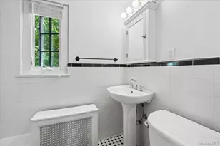 105 Longview Ave, White Plains, NY 10605 - Photo 15