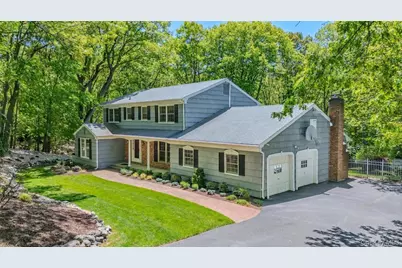 12 Deer Path, Port Jefferson, NY 11777 - Photo 3