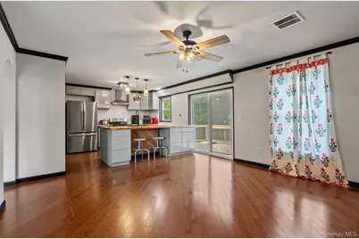 10 Taft Avenue, Newburgh, NY 12550 - Photo 5