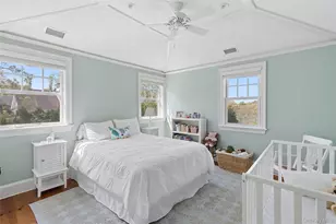 43 Old Main Rd, Quogue, NY 11959 - Photo 17