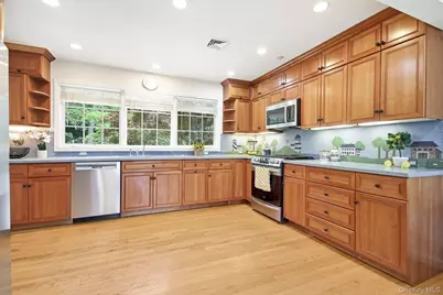 26 Century Ridge Road, Purchase, NY 10577 - Photo 11
