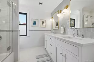 96 10th St, Garden City, NY 11530 - Photo 33