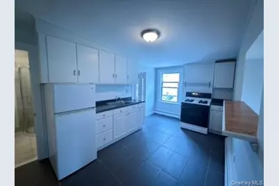 554 Main #1, Beacon, NY 12508 - Photo 3