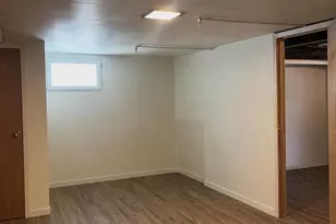 248-29 Cambria Ave, Little Neck, NY 11362 - Photo 19