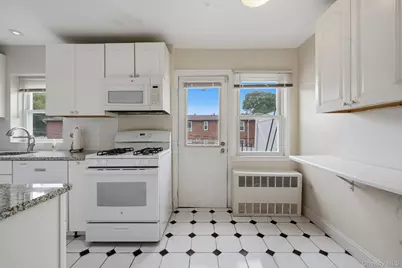 1600 Grand Avenue #P3, Baldwin, NY 11510 - Photo 7