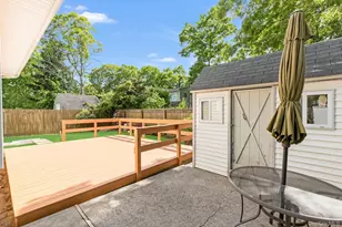 30 Paul Dr, Mastic, NY 11950 - Photo 15
