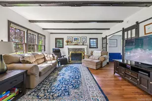 60 Croyden Rd, Mineola, NY 11501 - Photo 5